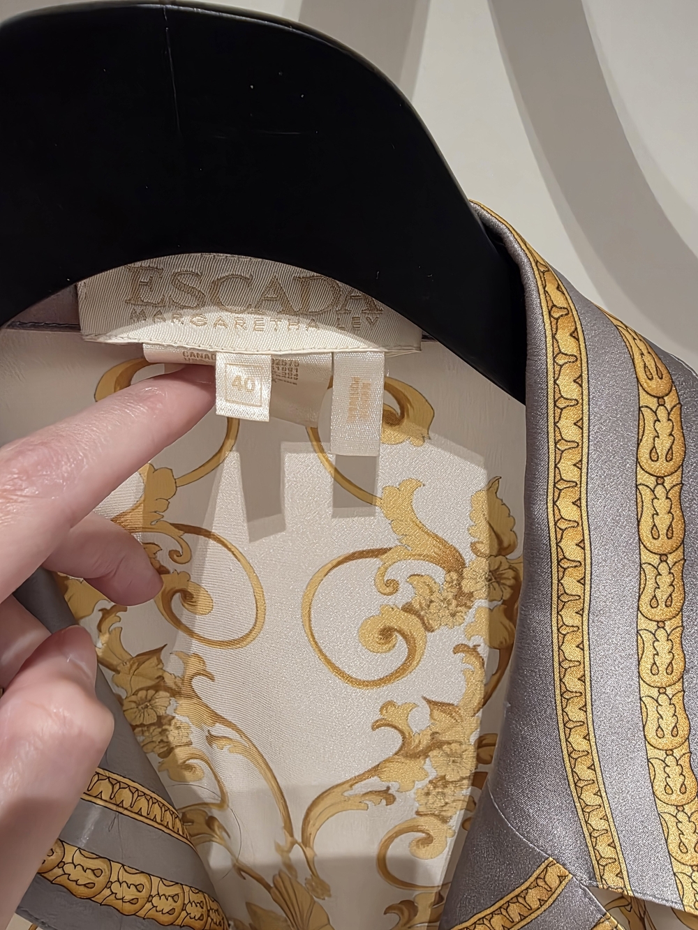 Escada Cream and Gold Baroque Silk Button-Down Shirt - Picture 2 of 3